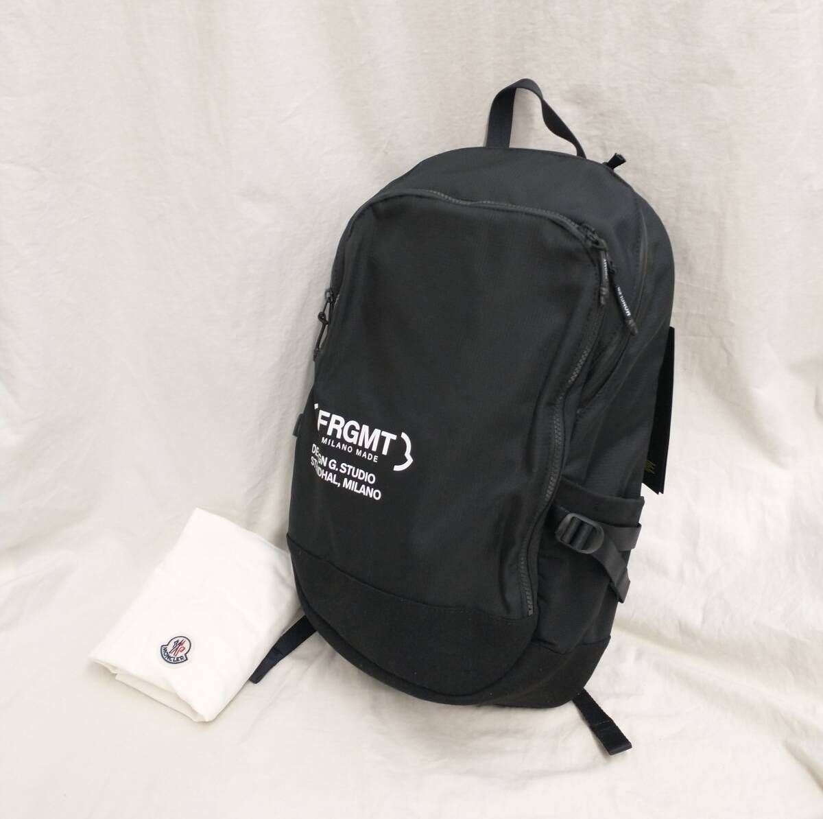 MONCLER FRAGMENT BACKPACK リュック　モンクレール MONCLER × FRAGMENT/モンクレール × フラグメント】よりバックパックが