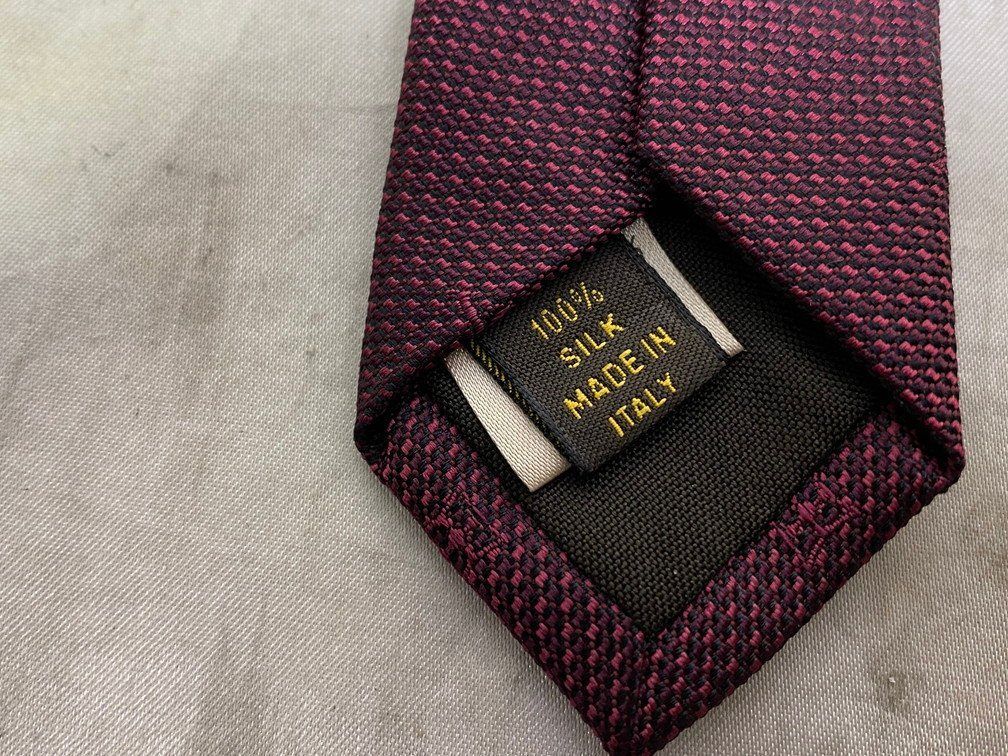 美品✨Louis Vuitton ネクタイ　シルク　絹　ワインレッド LOUIS VUITTON◇ルイヴィトン/ネクタイ/シルク/レッド LOUIS VUITTON