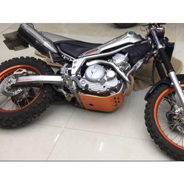 オートバイ No.28 セロー250 XT250 エンジンプロテクター(左右セット
