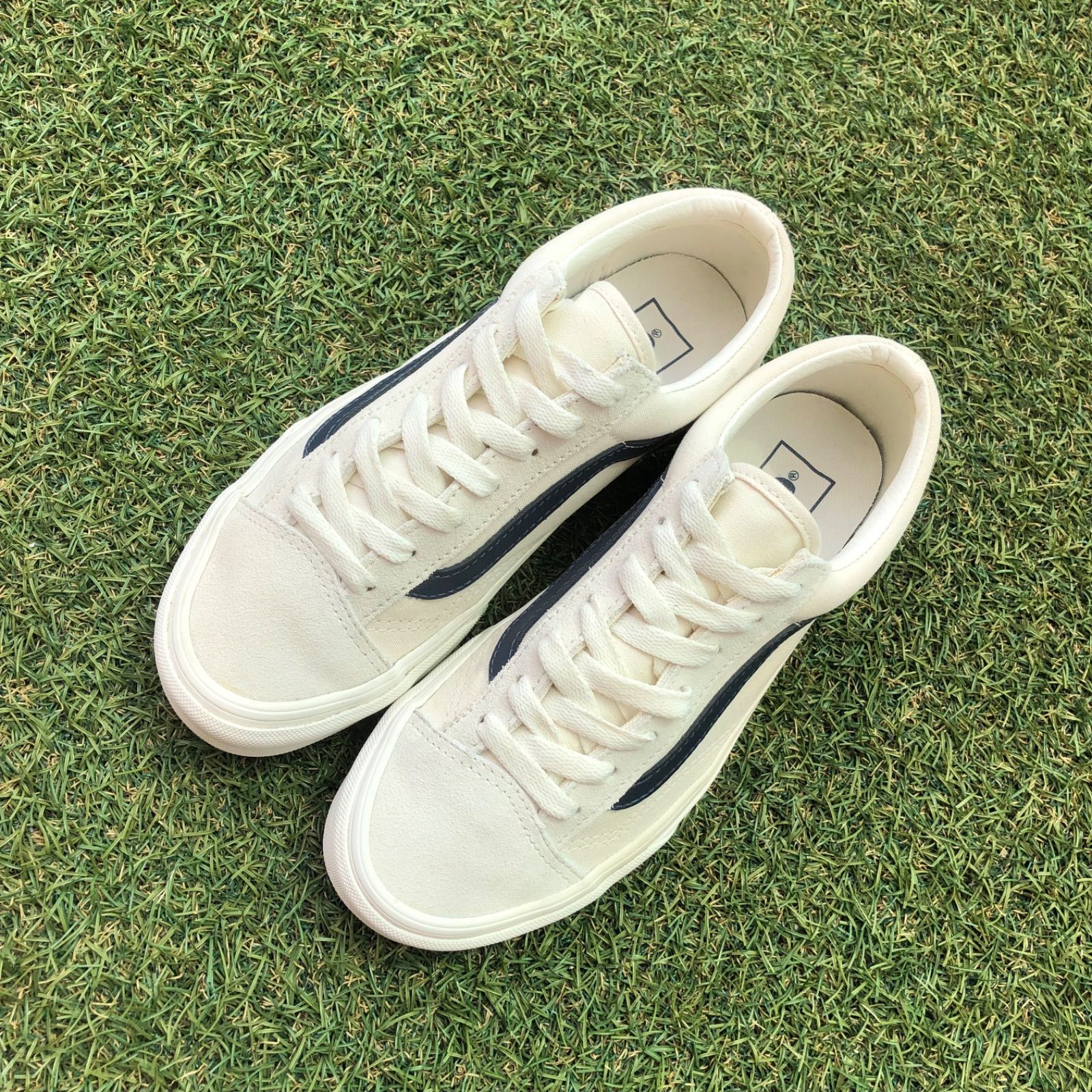 美品23.5 US企画！VANS STYLE 36 ヴァンズ HW13 - Re:shoe - メルカリ