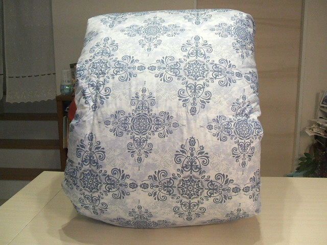 ロイヤル フランスビックダウン９３％増量１