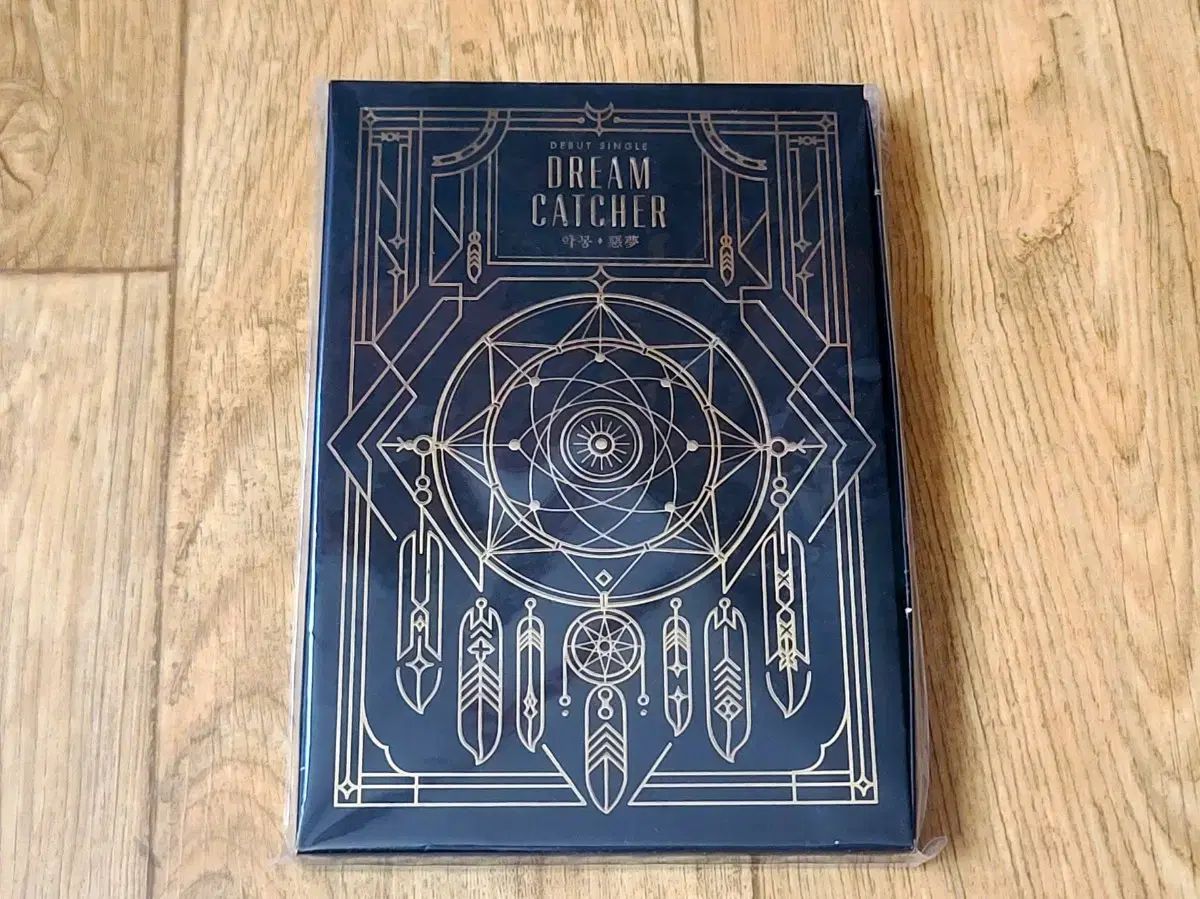 DREAM CATCHER サイン入りアルバム DREAM CATCHER - ALL MEMBER SIGNED PROMO ALBUM (Full Moon