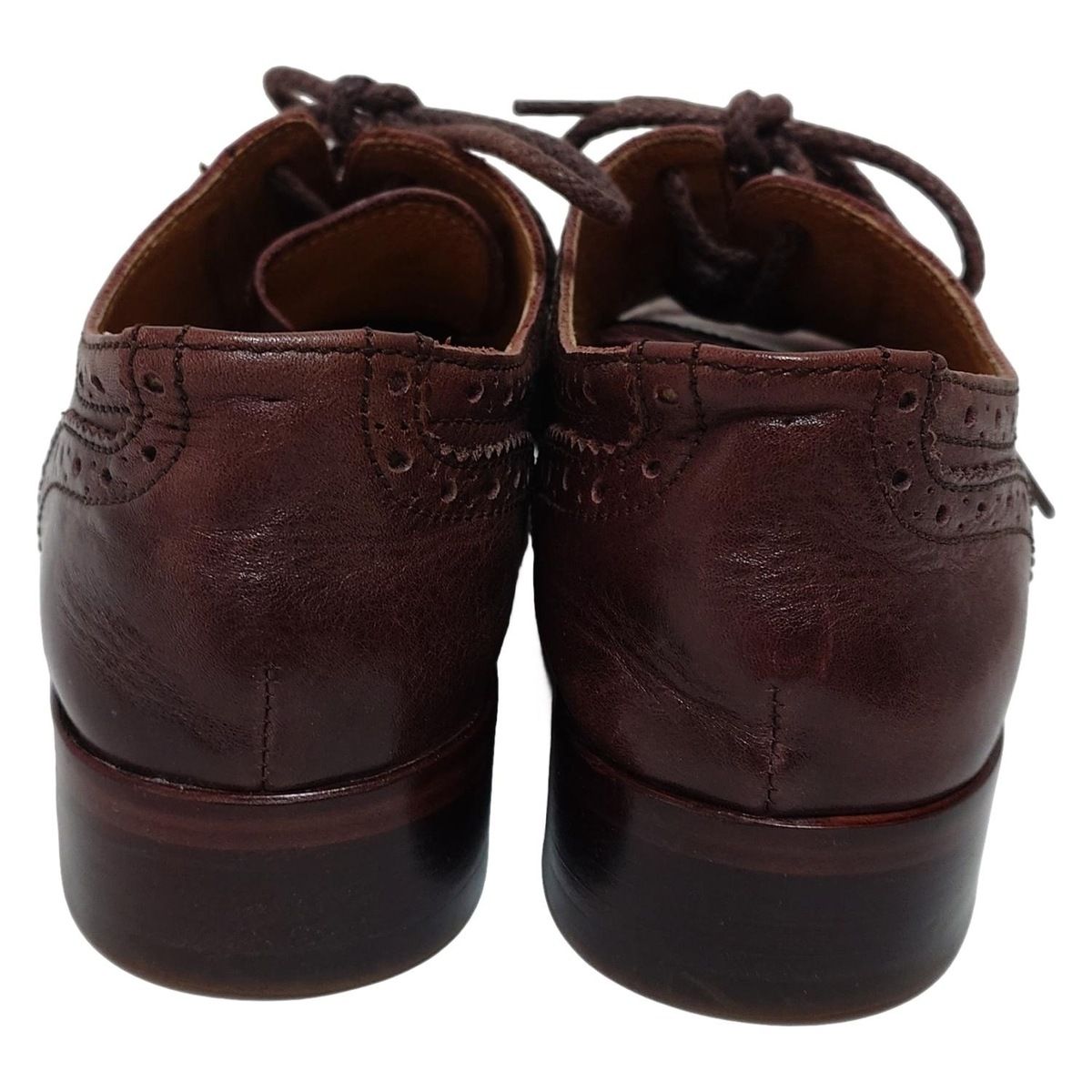 - ダークブラウン