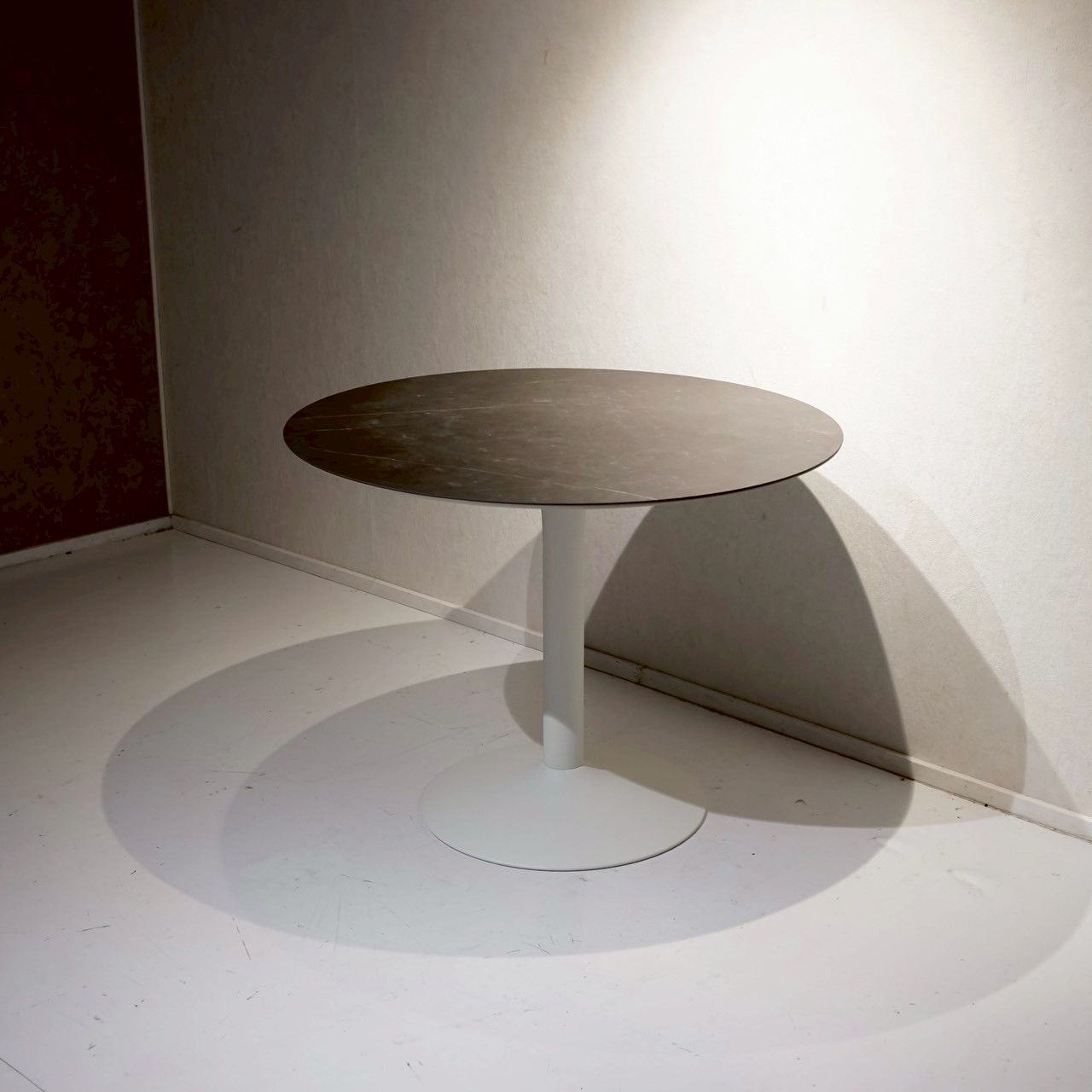 BoConcept ボーコンセプト New York ニューヨーク ダイニングテーブル