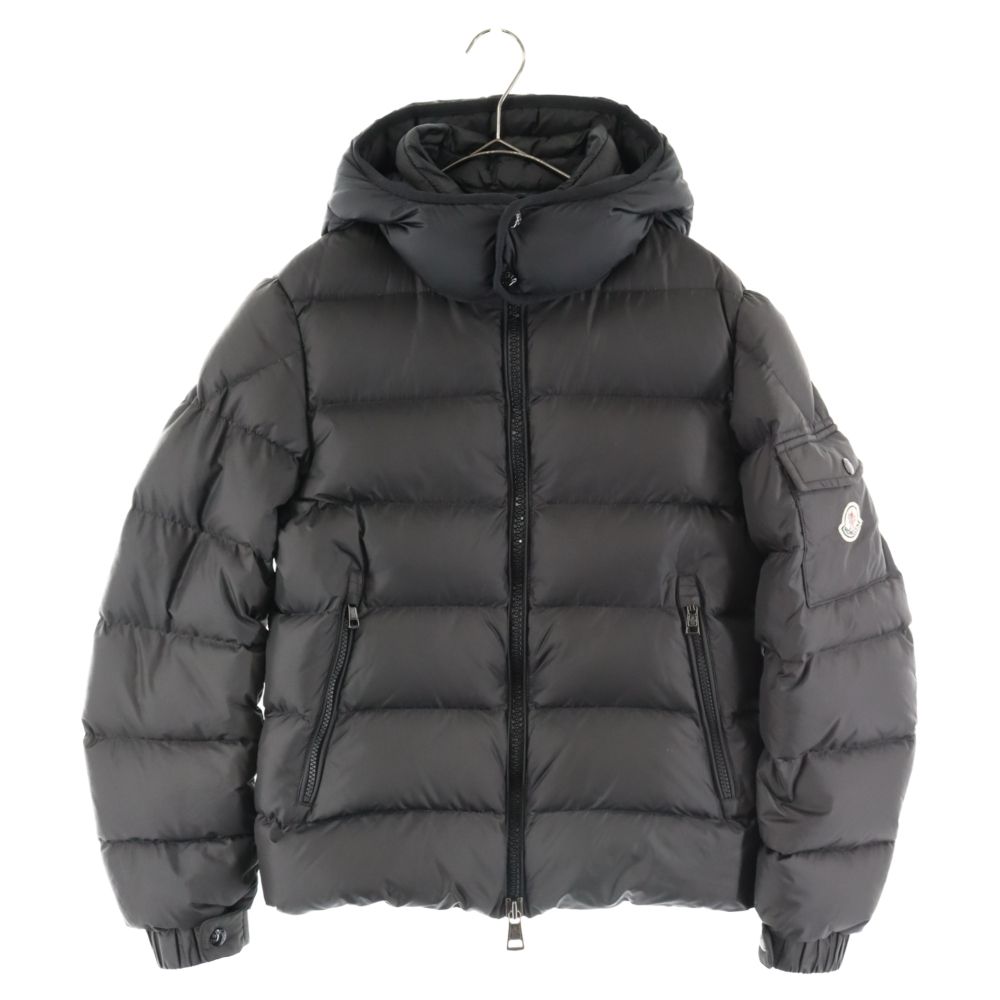 モンクレール MONCLER HYMALAY GIUBBOTTO内タグはついていないです