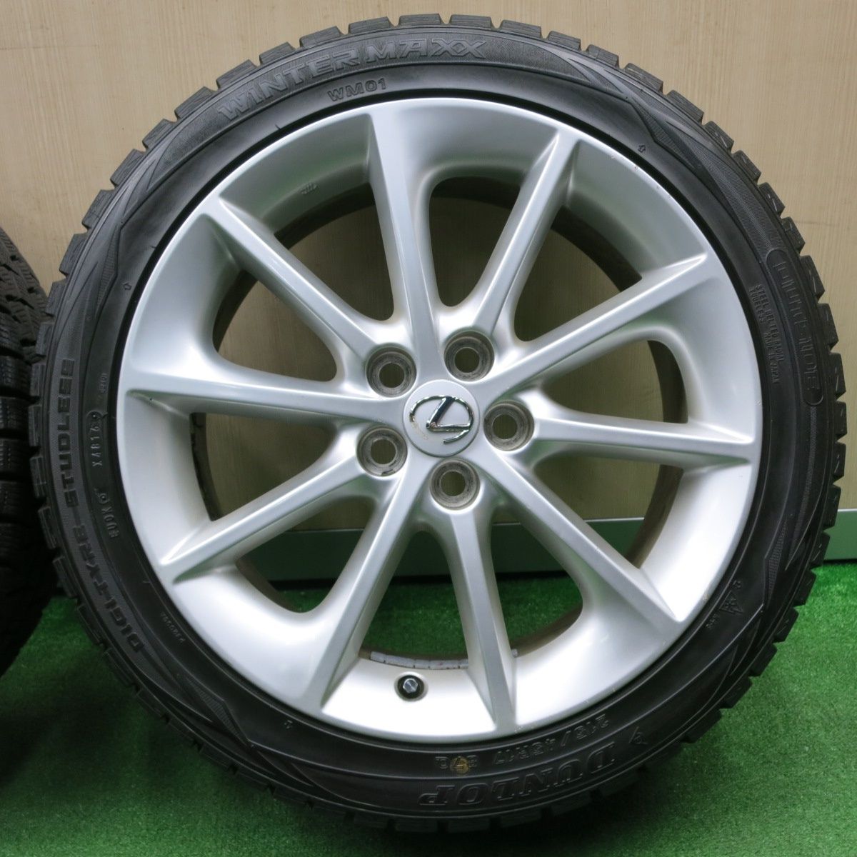 195 65 15 バリ溝スタッドレス レクサスCT