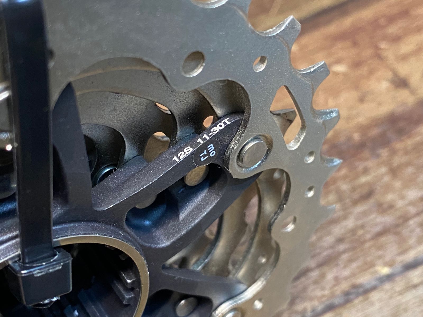 SHIMANO アルテグラ CS-R8100 12速　11-30T スプロケット Amazon | SHIMANO(シマノ)CS-R8100 12s 11-12-13-14-15-16-17-19
