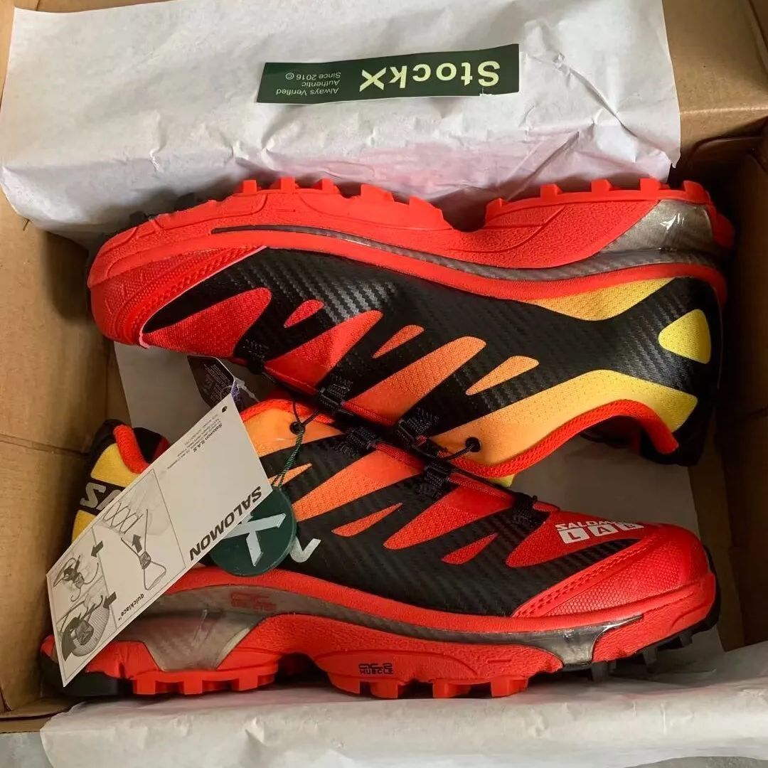 SALOMON サロモン  XT-4 OG  クッショニング  グリップ性能  スニーカー