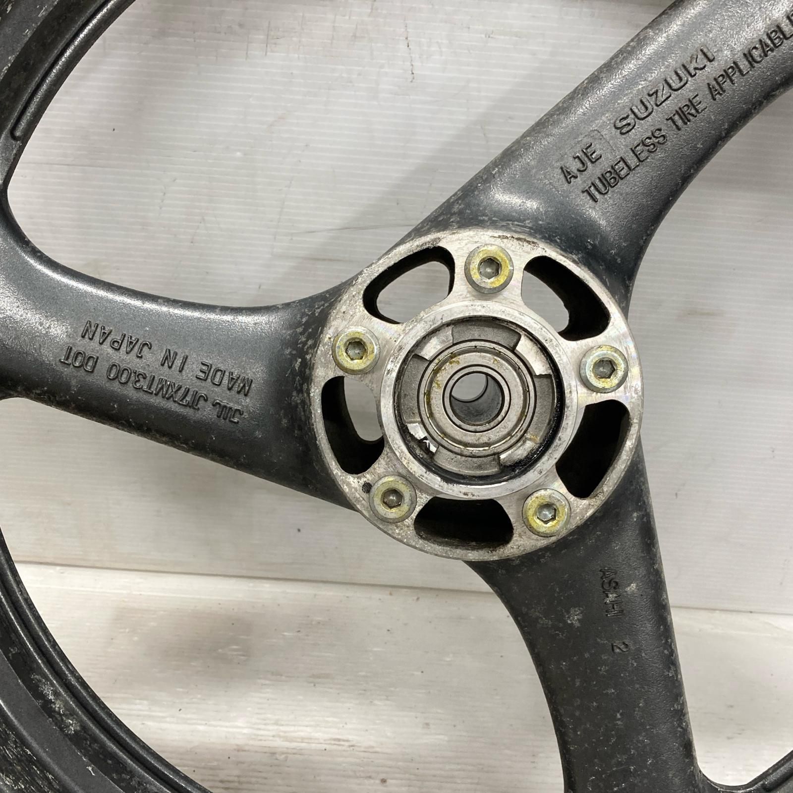 全て送料無料。 SUZUKI GSX-R400 GK73A フロントホイール スズキ