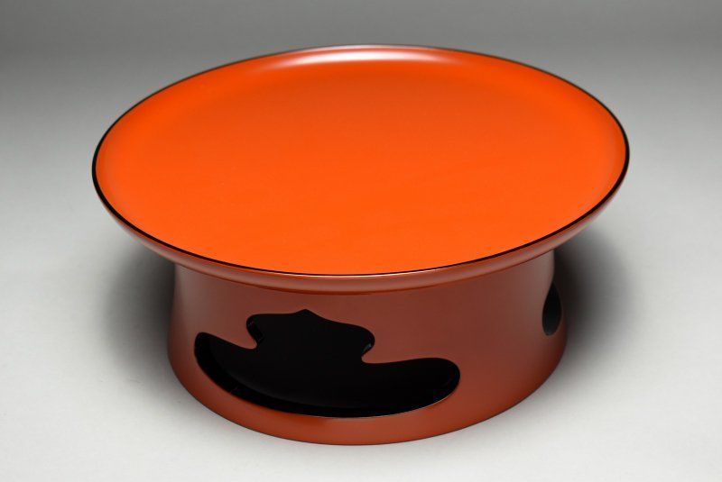 蔵A5051h 輪島屋本店 朱塗丸卓 共箱 幅35.5㎝