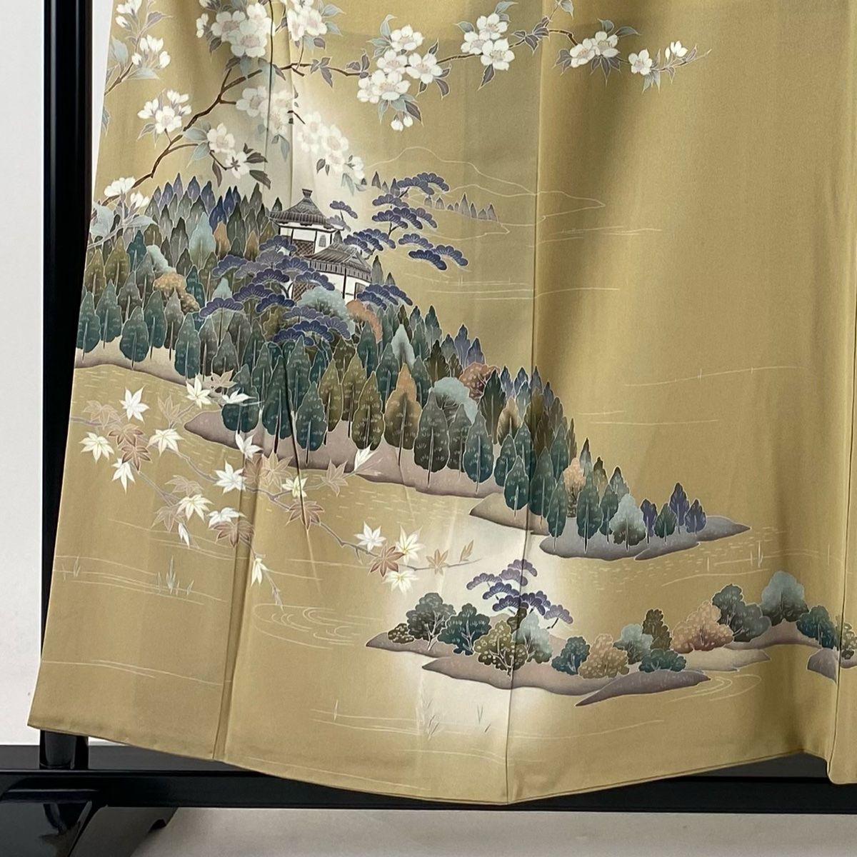 訪問着 身丈156cm 裄丈64cm M 袷 落款 建物 桜 薄茶色 正絹 秀品