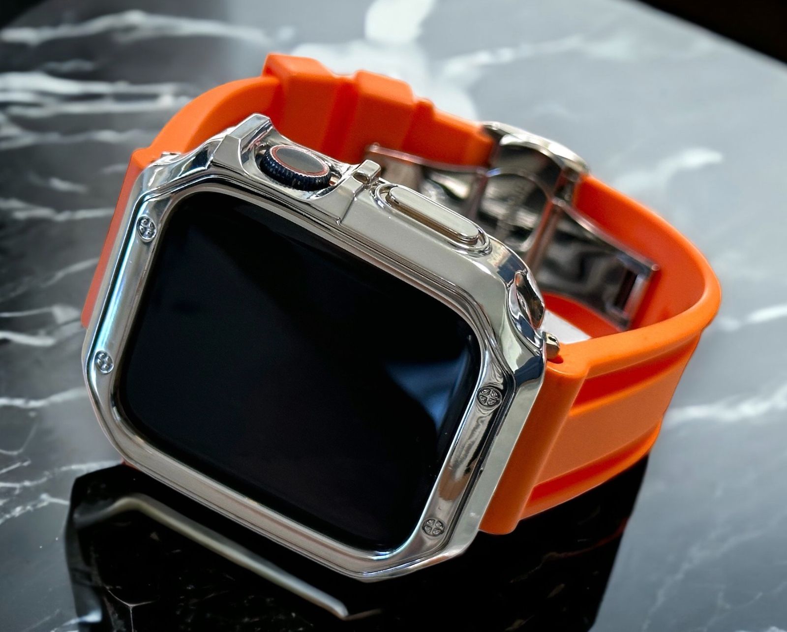 Apple Watch ラバーバンド ベルトu0026カバー オレンジOS