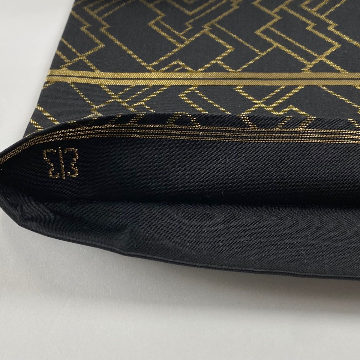 袋帯 名品 落款 川島織物 幾何学模様 箔 黒 六通 正絹