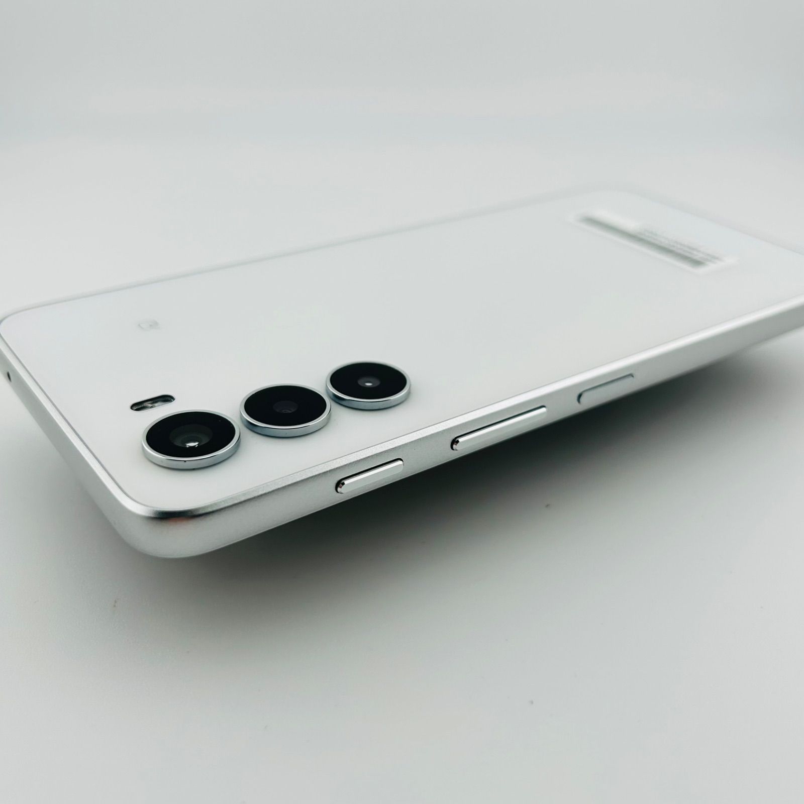バッテリー良好 nubia S5G 128GB ホワイト SIMフリー(simロック解除済