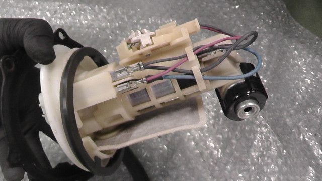 燃料ポンプ 1758161244