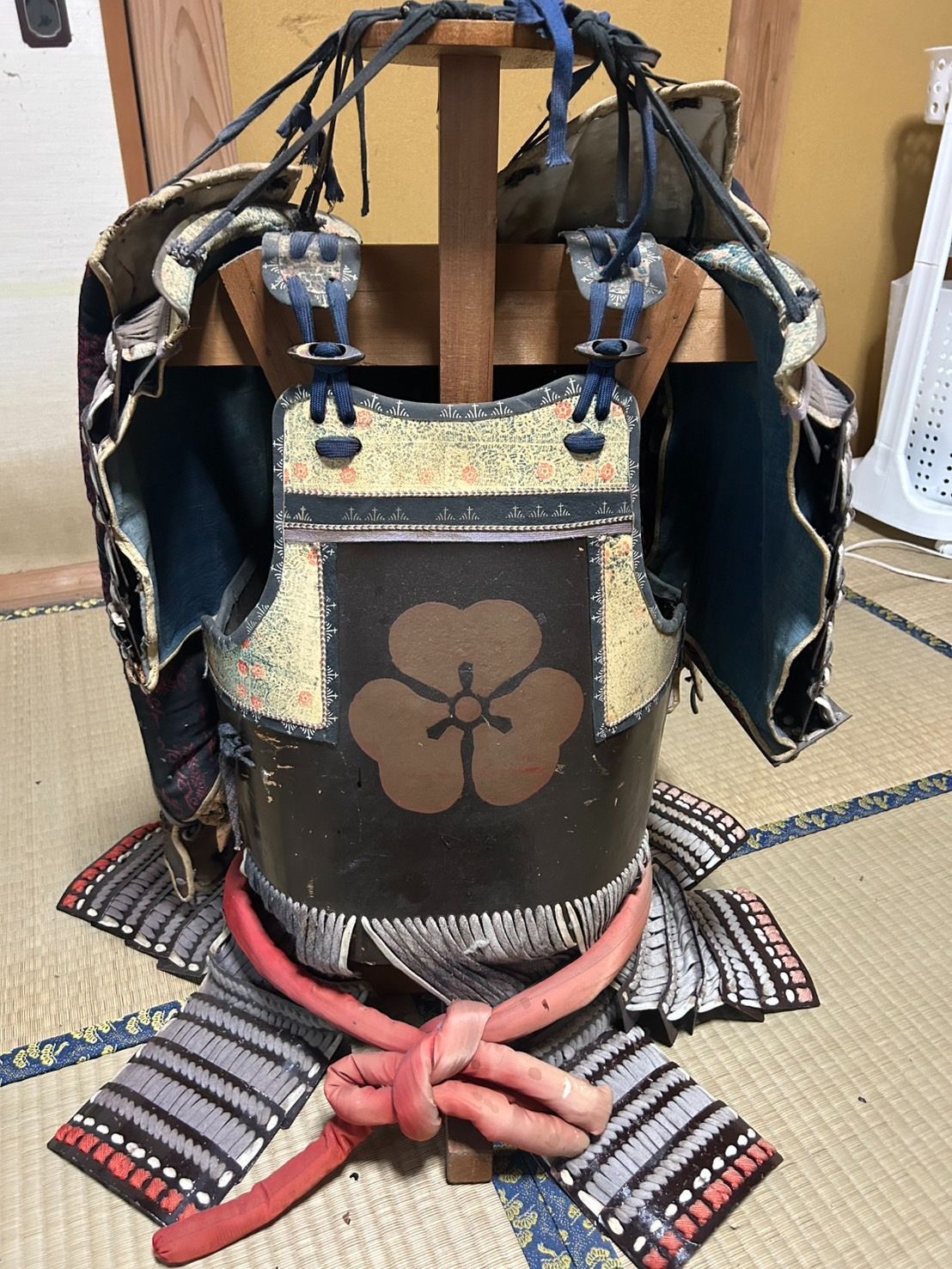鎧兜　大鎧　等身大一式　ヴィンテージ 甲冑 等身大 日本製 アンティーク ヴィンテージ 鎧 兜 武士 送料