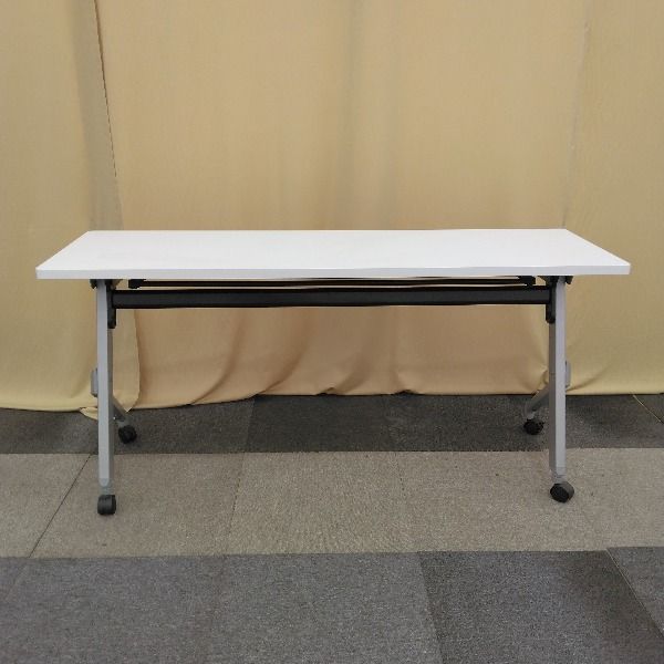 オカムラ 折りたたみ 会議用テーブル FLAPTOR フラプター オカムラ（okamura） フラプター(FLAPTOR) 一覧 - 中古オフィス