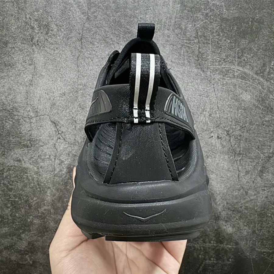 最安值】HOKA ONE ONE ホカオネオネ HOPARA ホパラ ブラック サンダル 