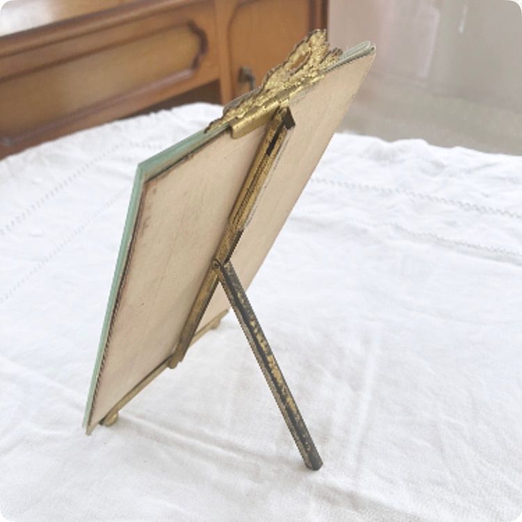 希少】繊細な真鍮細工のアンティークフレーム フランスオルモル