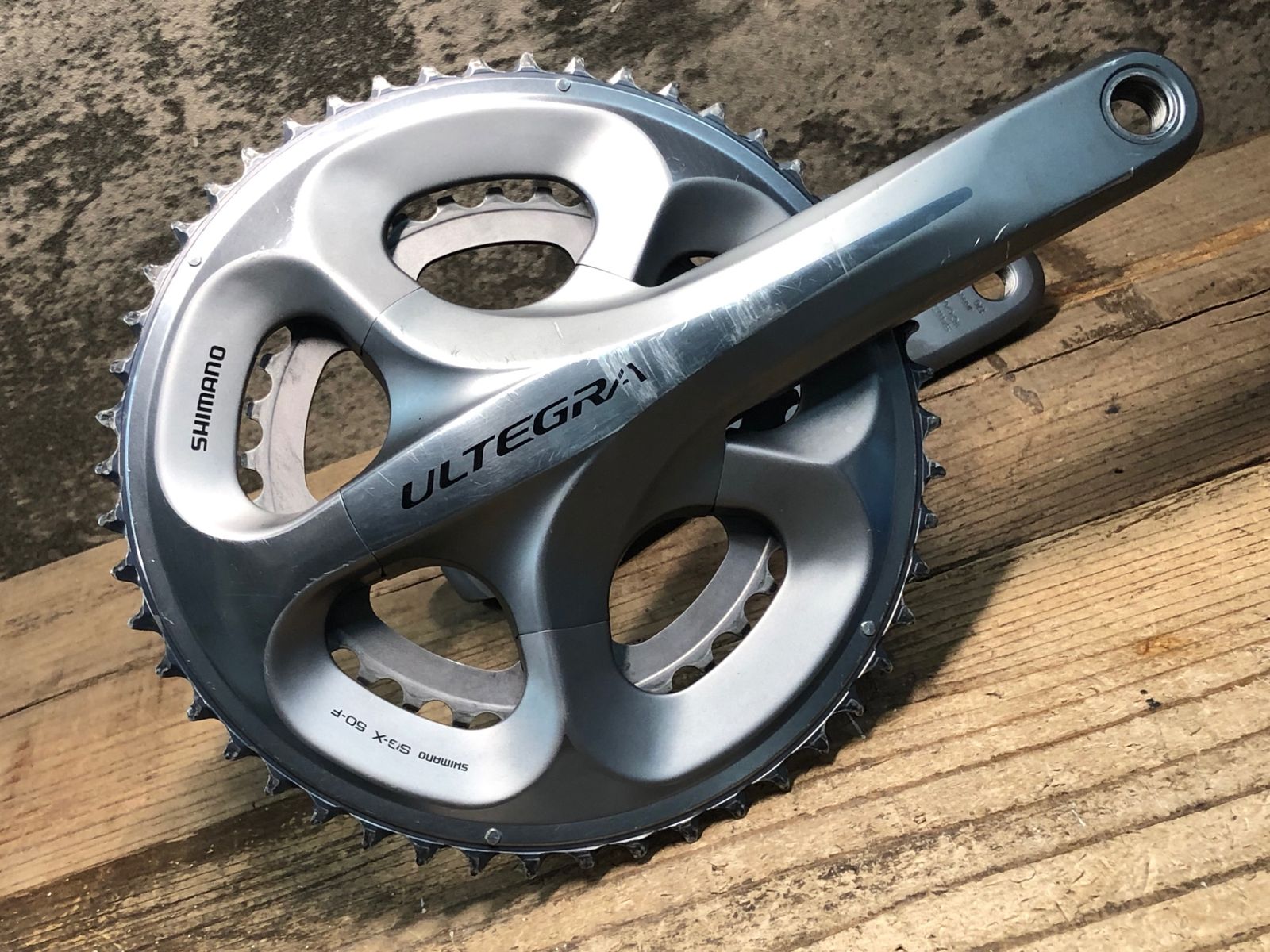 JG808 シマノ SHIMANO アルテグラ ULTEGRA FC-6750 クランクセット 170mm 50|34T シルバー