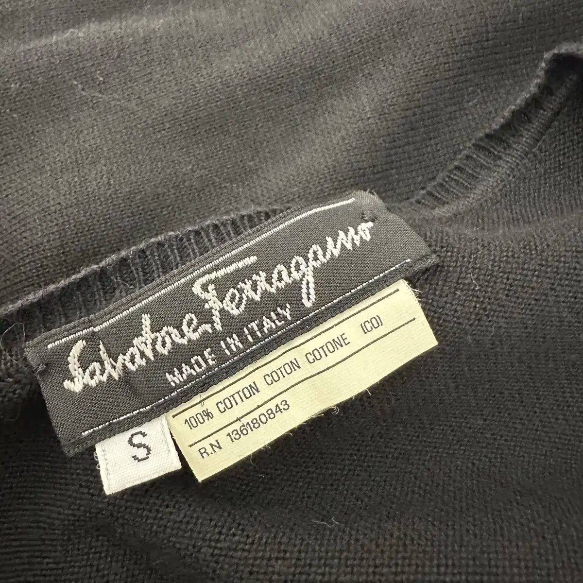 フェラガモ ferragamo
