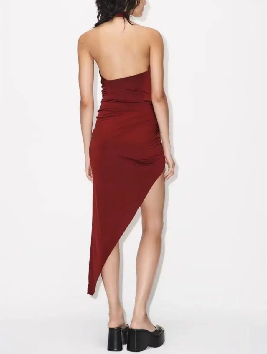 Zara burgundy ホルターネック ワインオープナー ワンピース