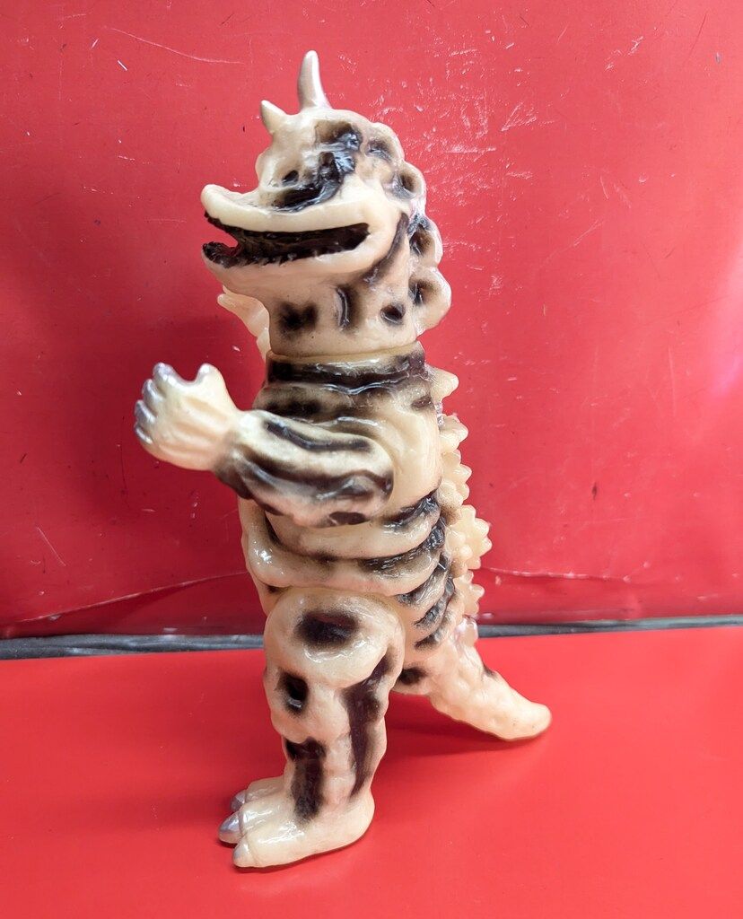 シーボーズ 蓄光成型