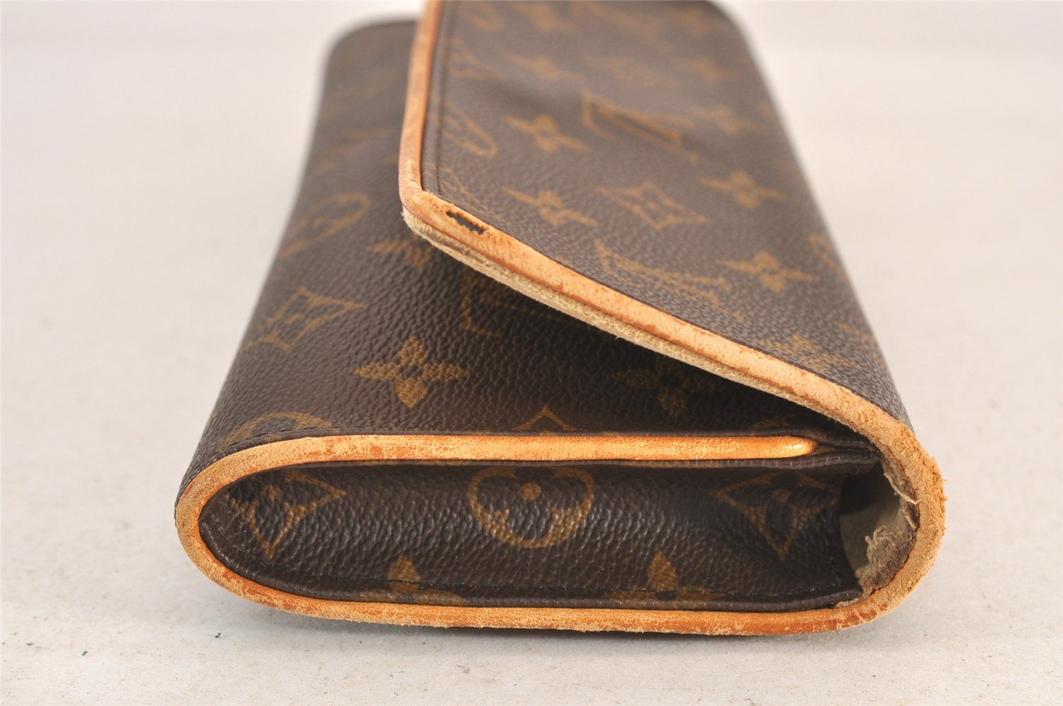 LOUIS VUITTON ルイヴィトン モノグラム ポシェット ツイン GM