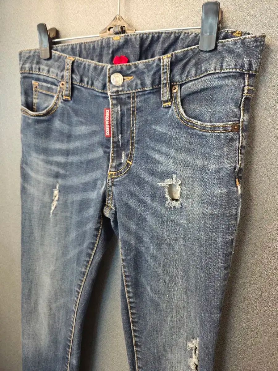 DSQUARED2 ディースクエアード2 2 デニム DECORATOM_COM_BR