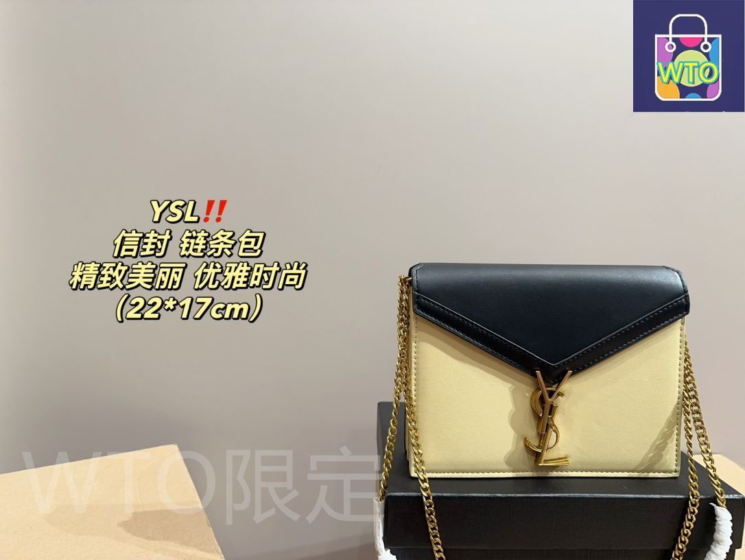 サンローラン封筒バッグ（シルバーバックルショルダーバッグ