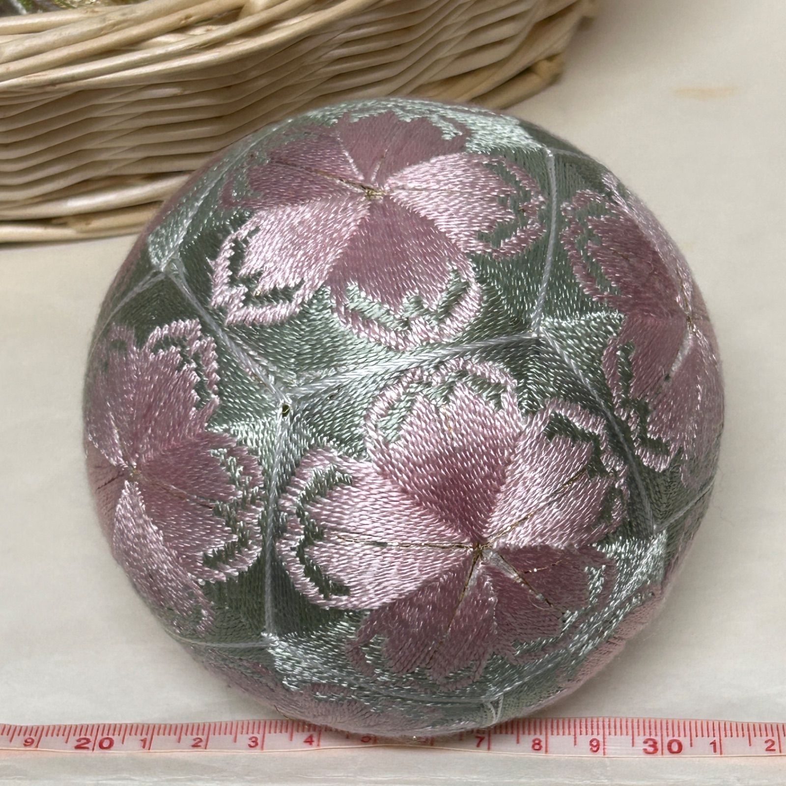まり 鞠 ハンドメイド 手作り (一部ほつれ、色ハゲ有り) バラ売り可⭕️ 鞠 毬 まり 手まり 手毬 手鞠 バラ 黒 ハンドメイド 日本製 和製