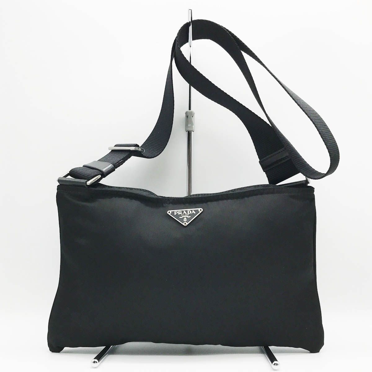 美品 PRADA プラダ ショルダーバッグ ナイロンバッグ 斜め掛け