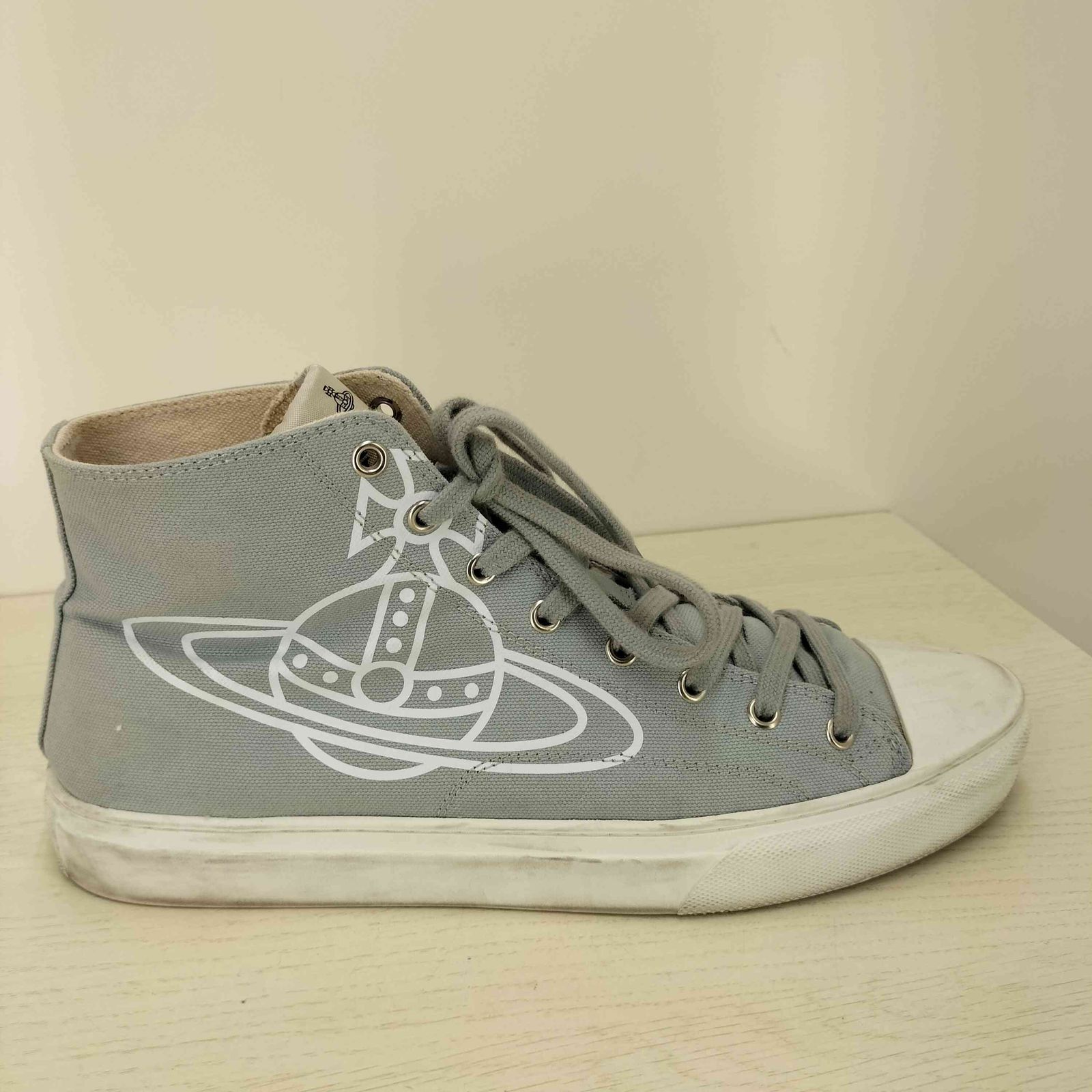 ヴィヴィアンウエストウッド Vivienne Westwood orbプリント