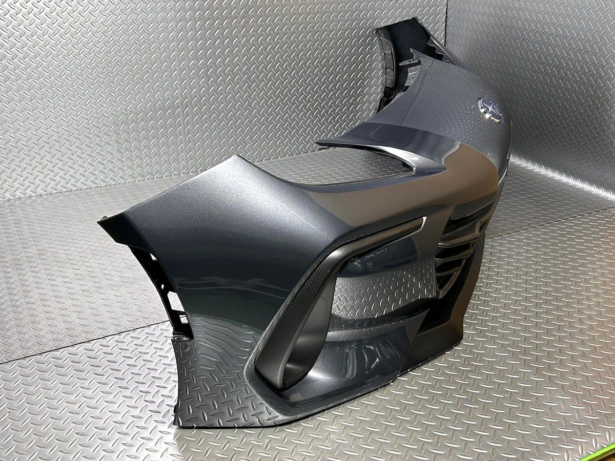 送料無料【新車外し】BRZ ZD8 純正フロントバンパー 灰メタ 送料無料【新車外し】BRZ ZD8 純正フロントバンパー 灰メタ