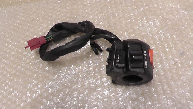 CB-1 NC27-1051xxx の ハンドルスイッチ 右:#1747098386
