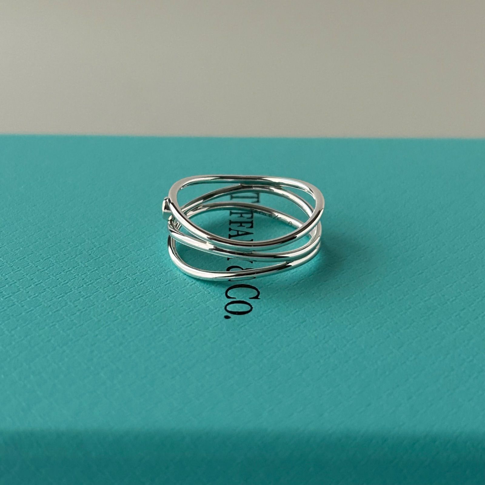 Tiffany & Co. - ティファニー ウェーブ 3ロウ リング アクア