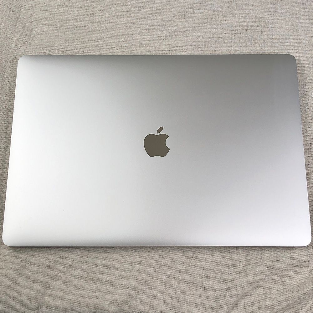 Apple - ◆ジャンク品・本体のみ◆Apple MacBook Pro (15インチ 2019)【i7・32GB・256GB・Radeon Pro 555X】★フレーム割れ 他 A1990 EMC3359/LT-JUNK-250836（329564） ◇ジャンク品・本体のみ◇Apple MacBook Pro (15インチ 2019