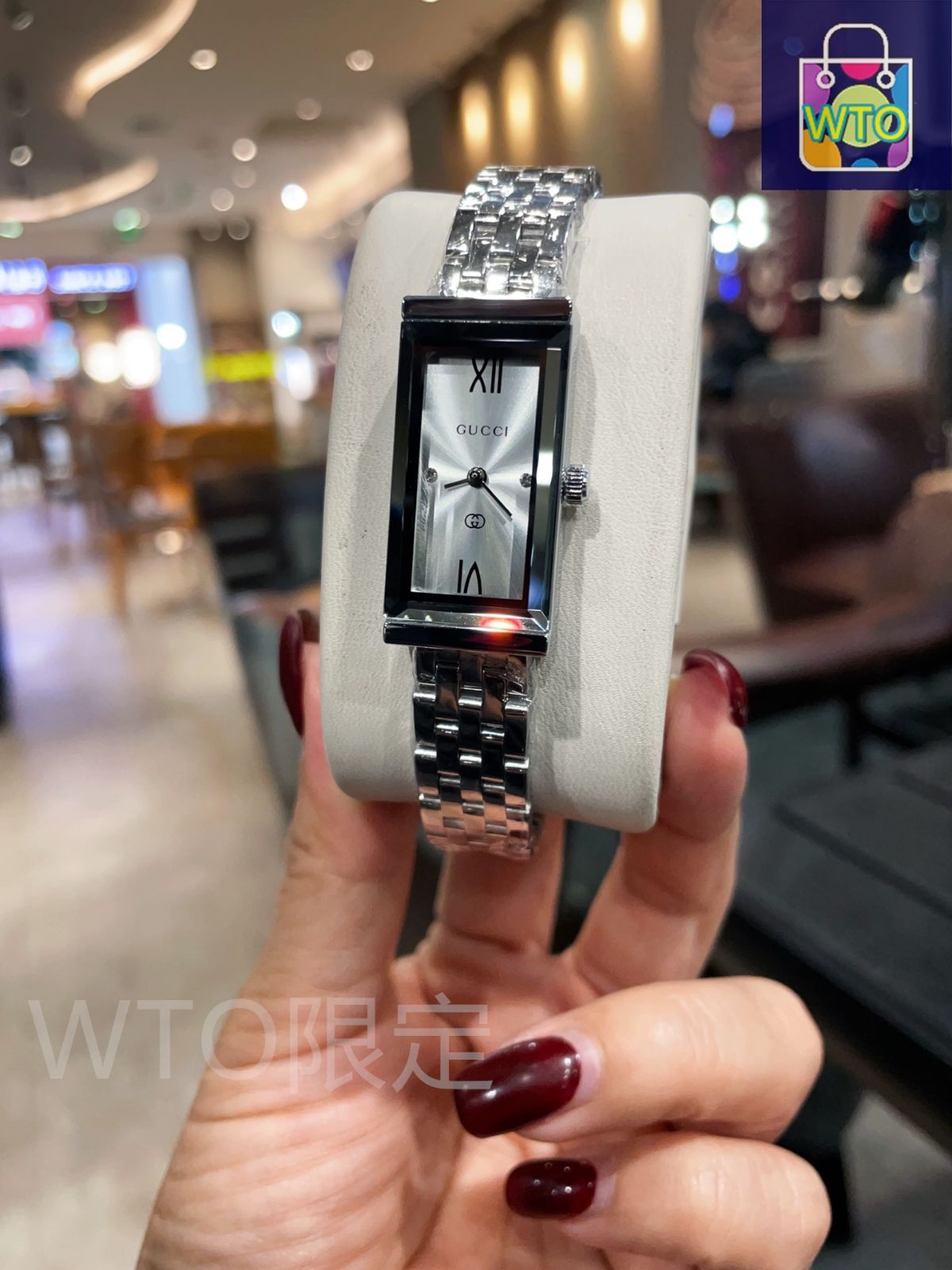 GUCCI スイス製 長方形ケース 時計　稼働品 今日特価】Gucci グッチ ジーフレーム シリーズ エレガントな