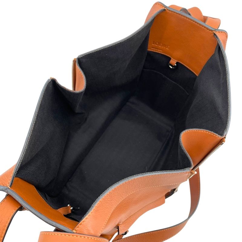ロエベ LOEWE
