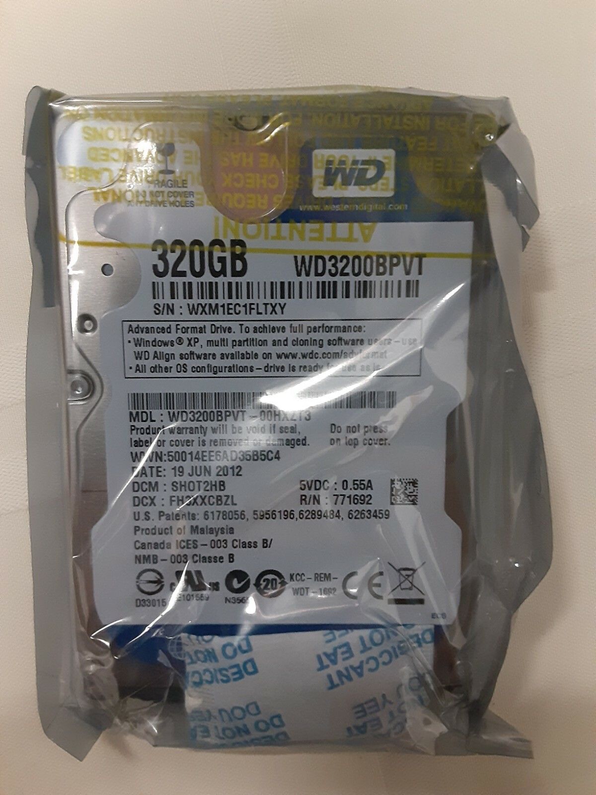 Western Digital Scpio ブルー 320GB 内蔵 5400RPM 2.5 WD3200BPVT HDD