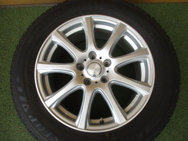 215|60R17 スタッドレスタイヤ４本SET