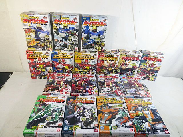 BANDAI -  新品　バンダイ　ミニプラ ゴーオンジャー　エンジンオー　ガンバルオー　セイクオウ　炎神大将軍 キョウレツオー　セット 最終値下げ ミニプラ 炎神戦隊ゴーオンジャー エンジンオーG12