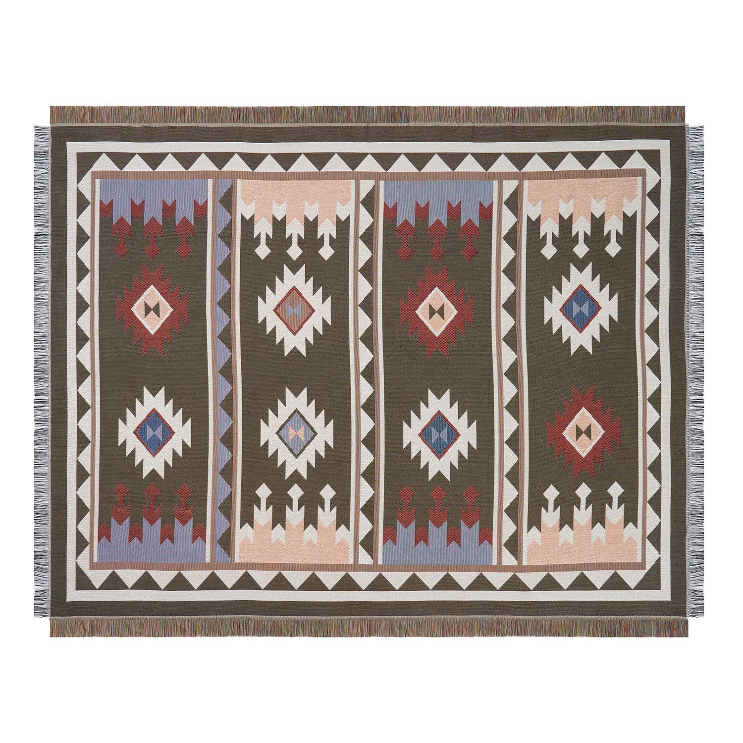 新着商品】キリム オルテカ柄 ネイティブ柄 お座敷スタイル濃い緑色