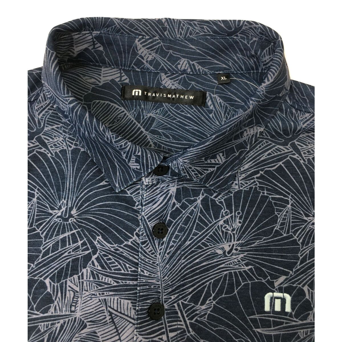 coco 中古 トラビスマシュー TRAVIS MATHEW  メンズ 半袖ポロシャツ XL ネイビー ロゴ刺繍 総柄 ハイビスカス柄 TRAVIS MATHEW トラビスマシュー 半袖ポロシャツ レッド系