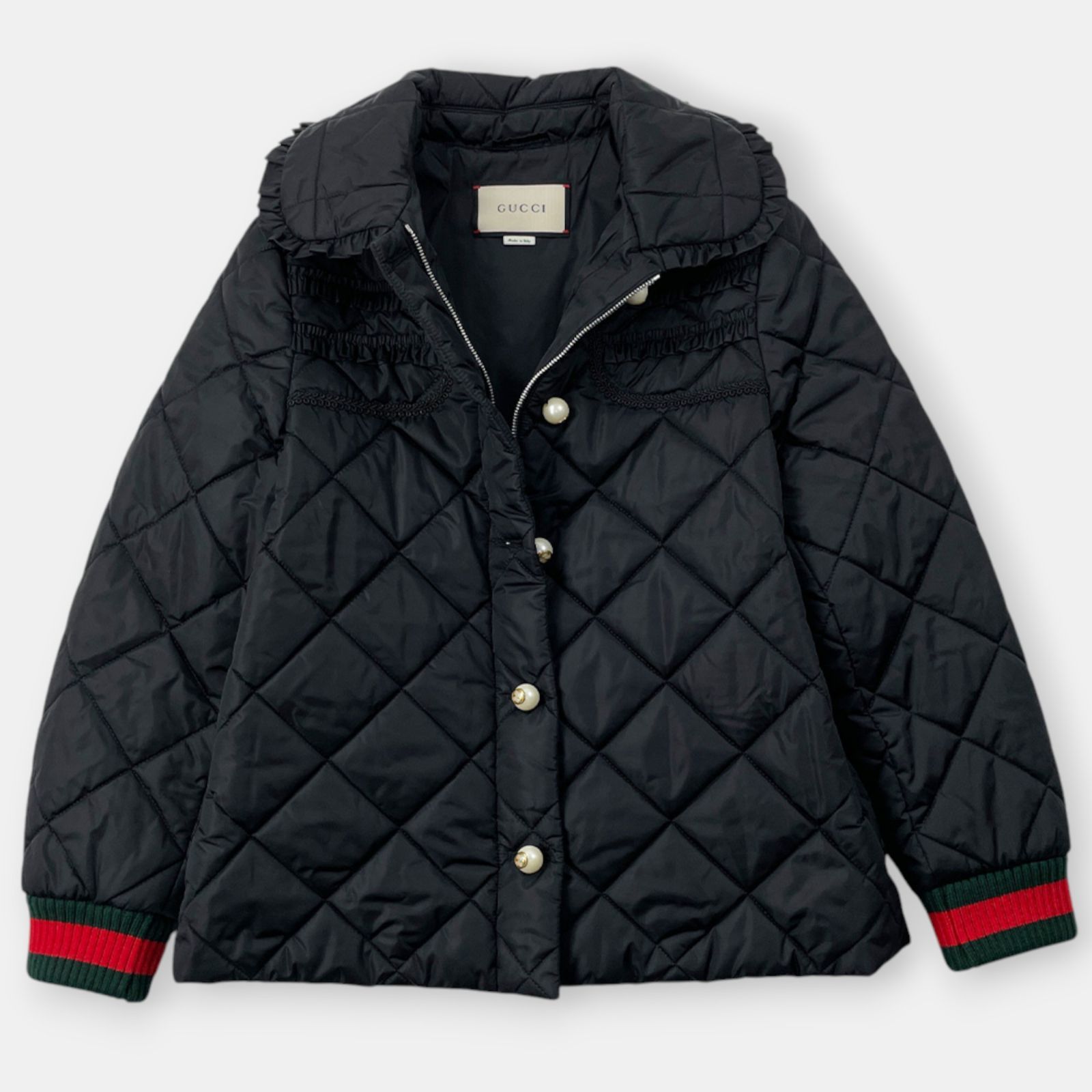 美品 GUCCI グッチ シェリーライン GGパールボタン フリル 中綿 