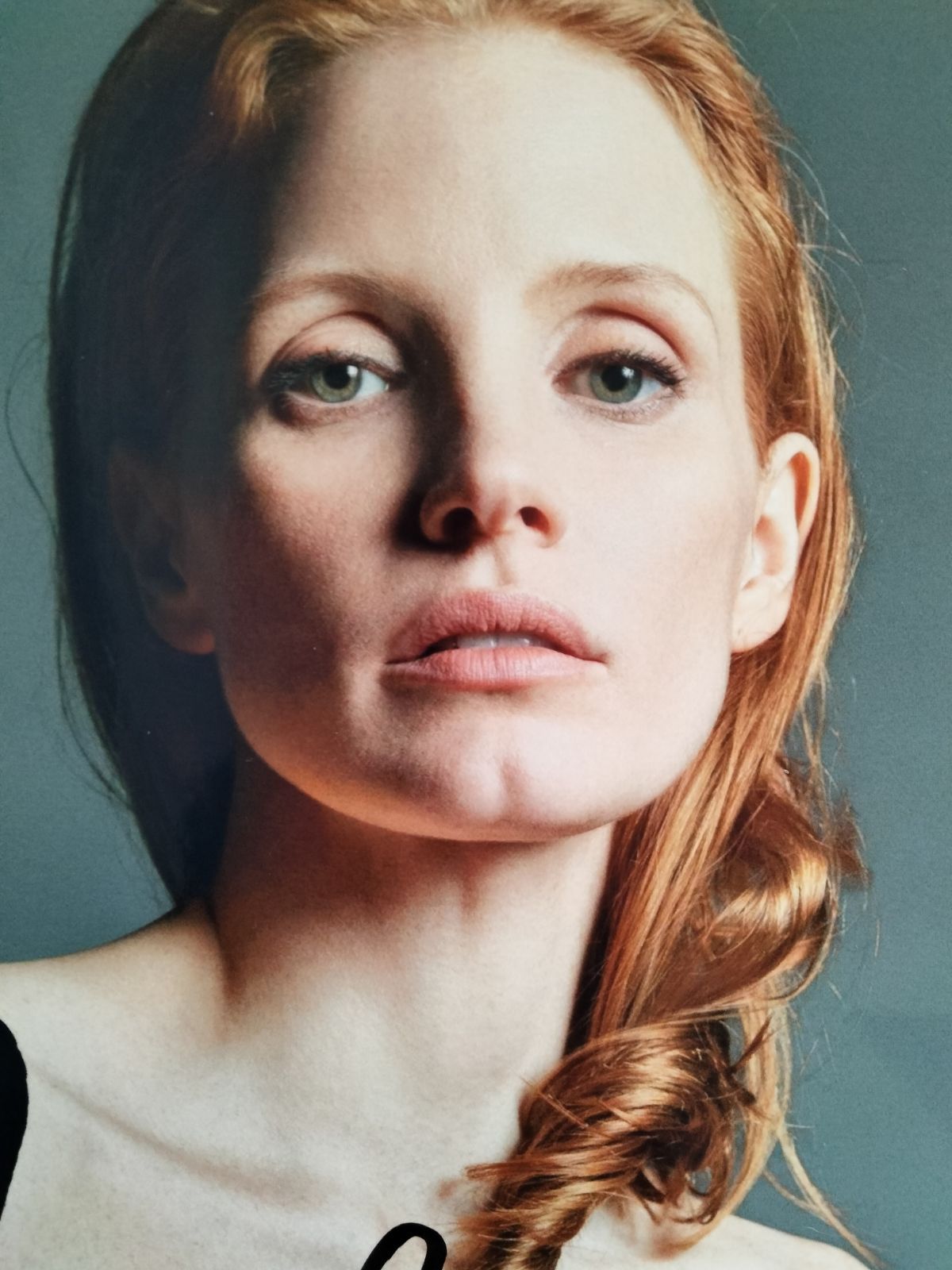 ジェシカ・チャスティン直筆サイン入り超大型写真…Jessica Chastain