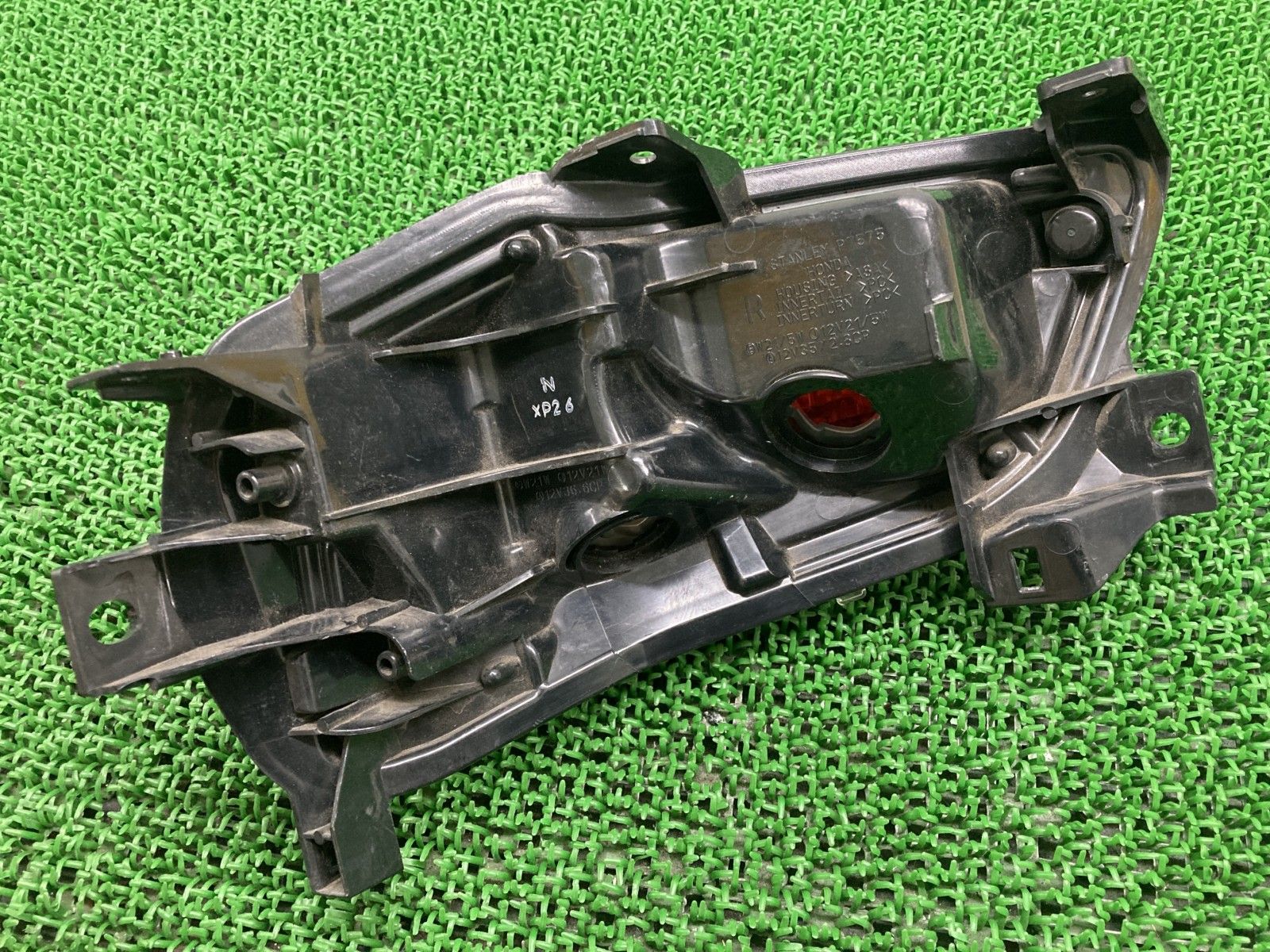 フォルツァZ テールランプ 右 P7575 ホンダ 純正 中古 MF10 リア