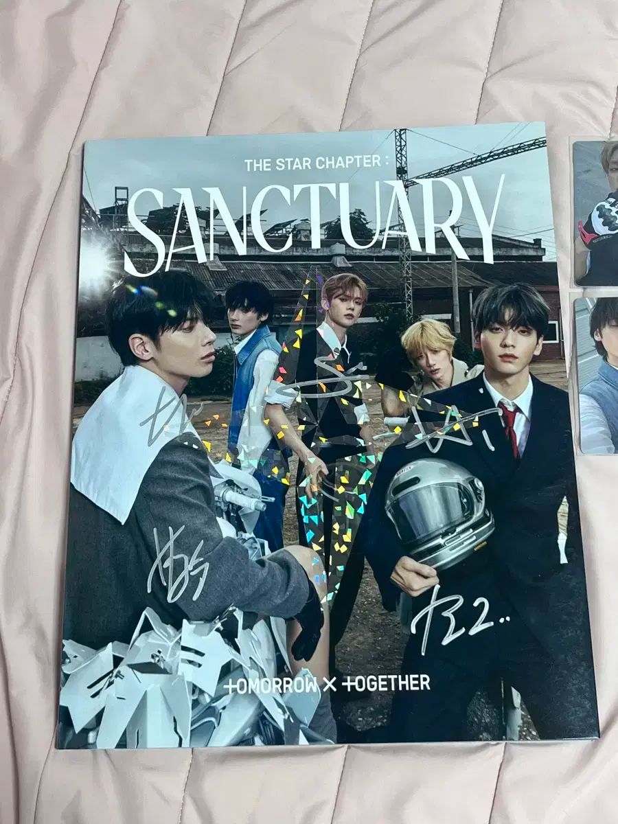 TXT　プロモアルバム　非売品　サイン入り　TOGETHER TXT TOMORROW X TOGETHER(TXT) (非売品) 直筆サイン入りアルバム
