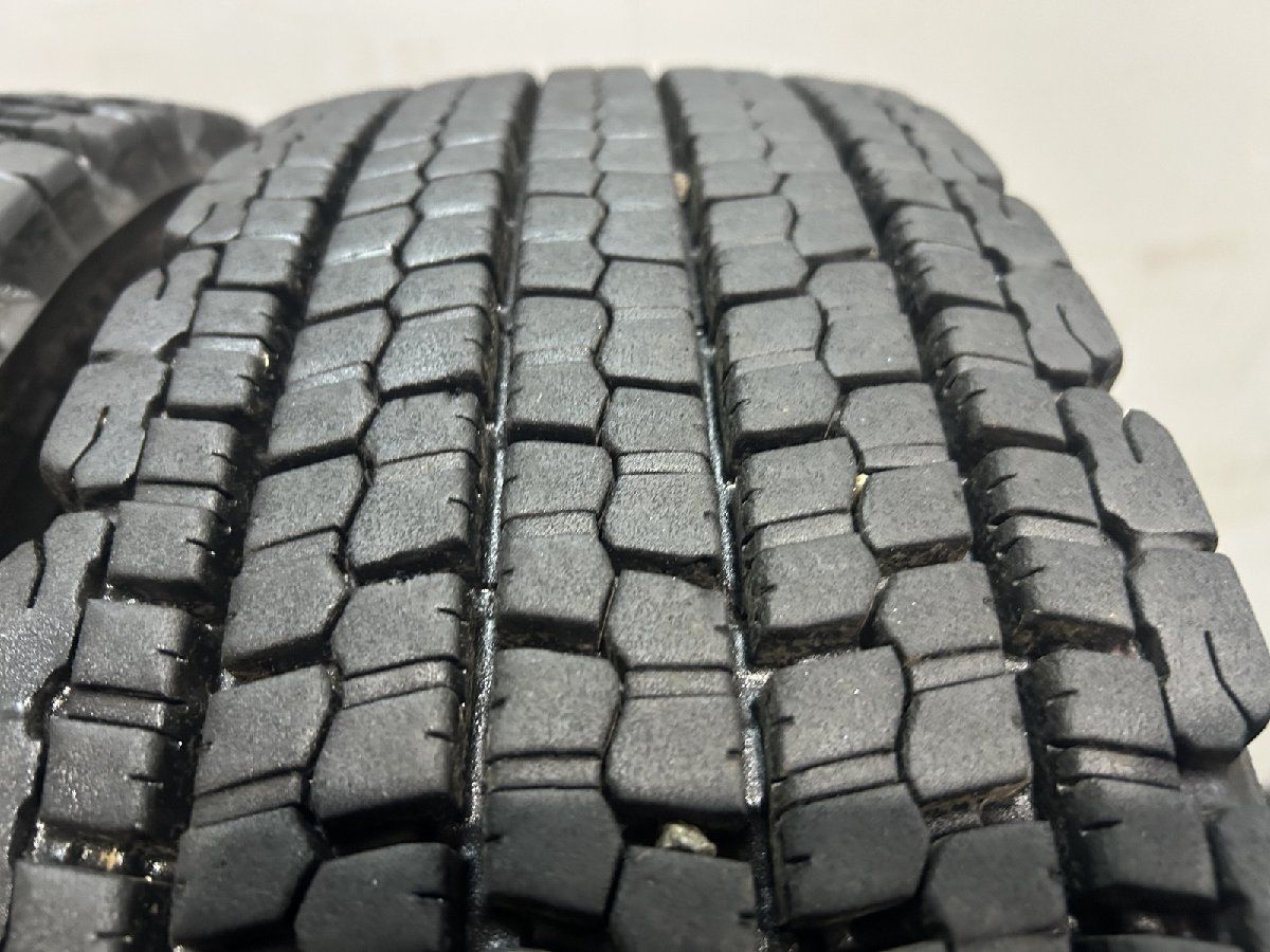 トラックタイヤ スタッドレス