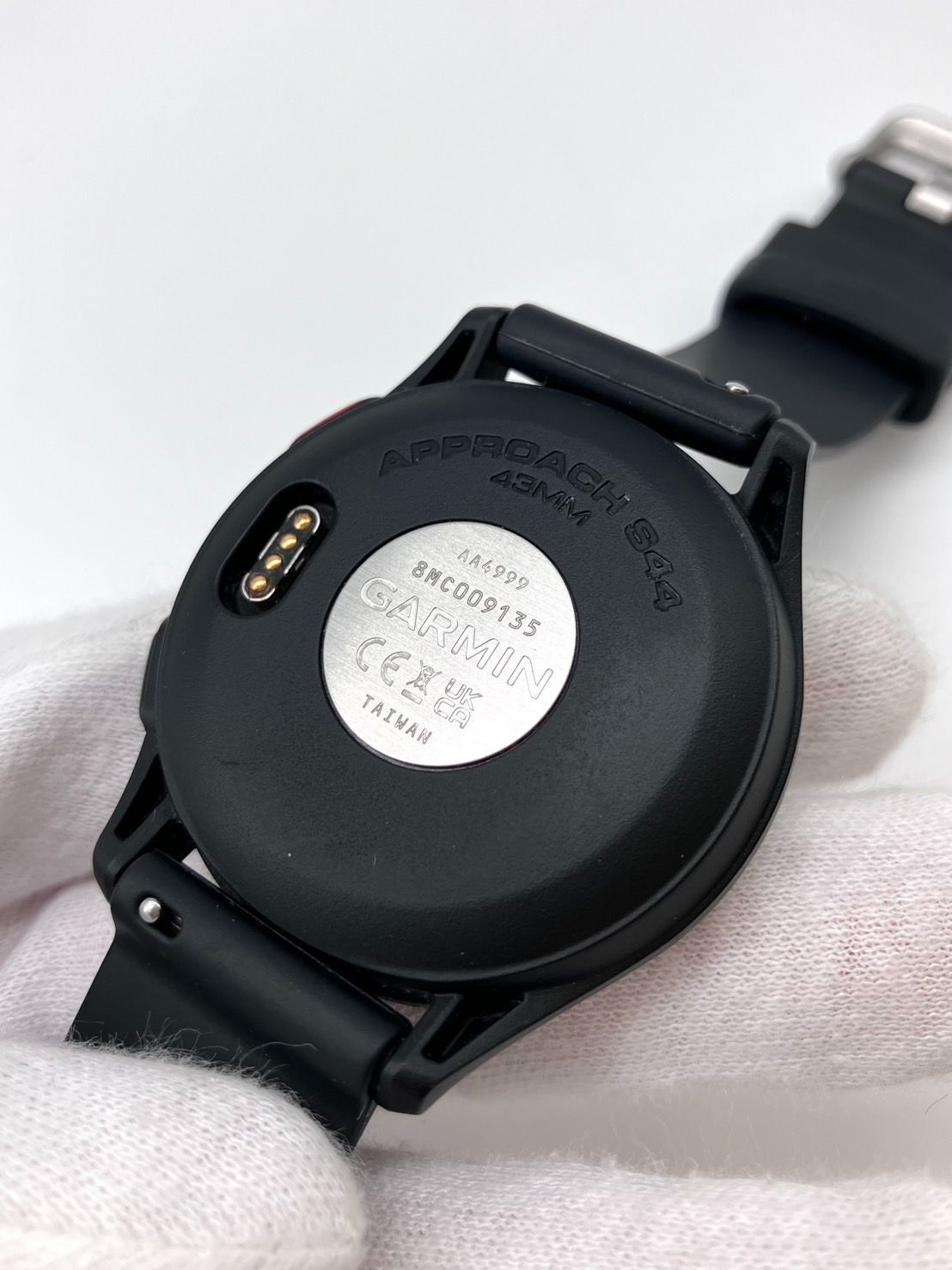 【新品/未使用】GARMIN ゴルフGPSウォッチ APPROACH S44 Garminからコストパフォーマンスの高いゴルフGPSウォッチ2